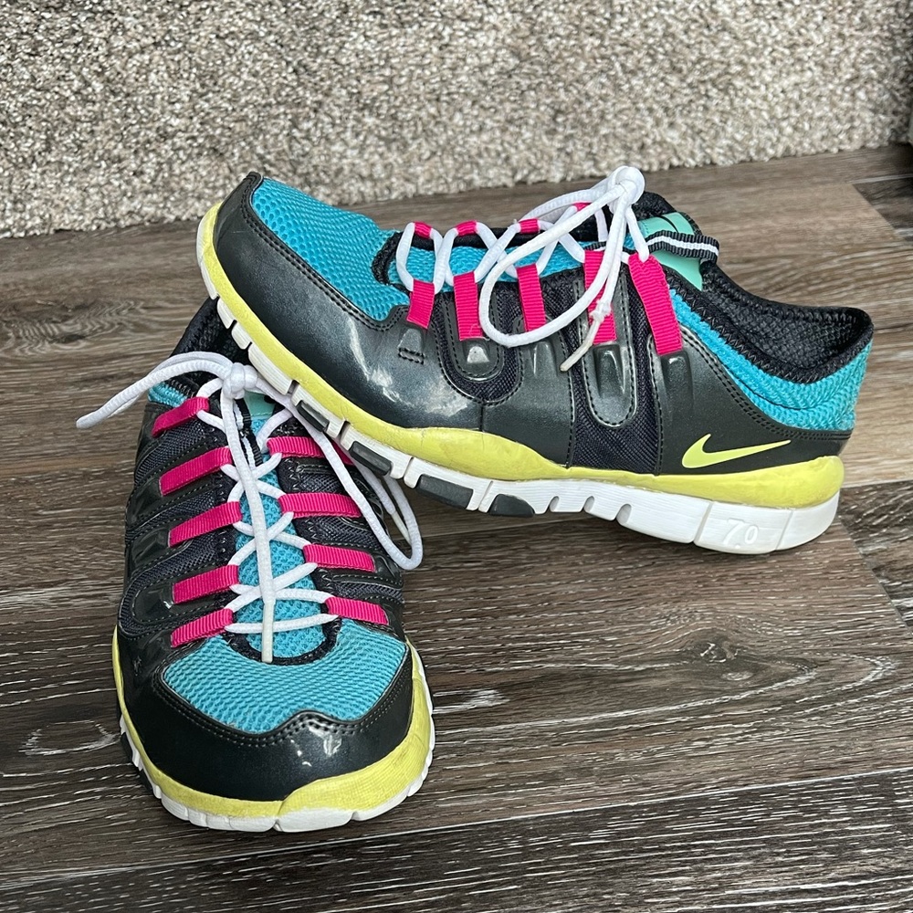 *SOLD! ~ Womens Nike Free Trainer 7.0